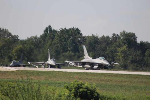 Lockheed F-16 Fighting Falcon (AFR92420) - Duluth MN 148th Fighter Squadron F-16's ready to be dispatched at Volk Field. 