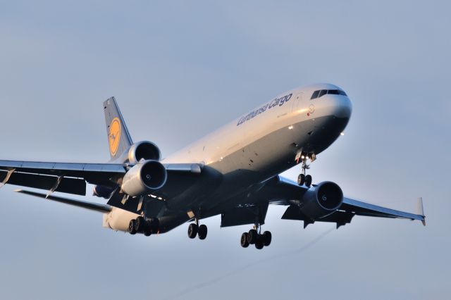 Boeing MD-11 (D-ALCL) - 2015/10/4