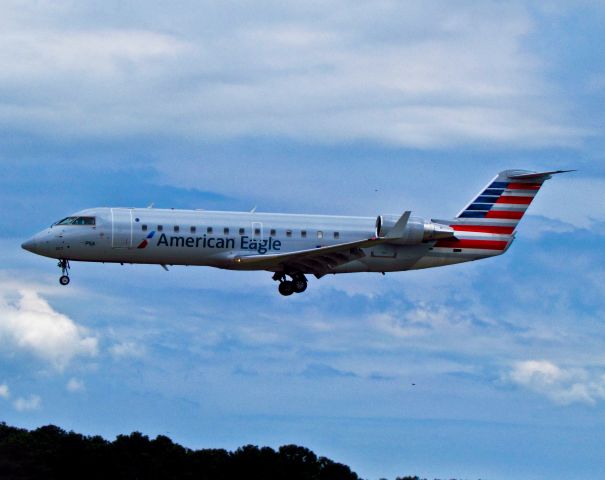 Canadair Regional Jet CRJ-200 (N257PS)