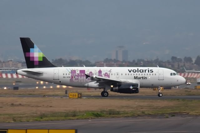 Airbus A319 (XA-VOQ)