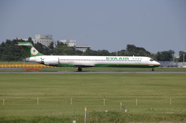 McDonnell Douglas MD-90 (B-17925) - Departure at Narita Intl Airport 16R on 2011/6/28