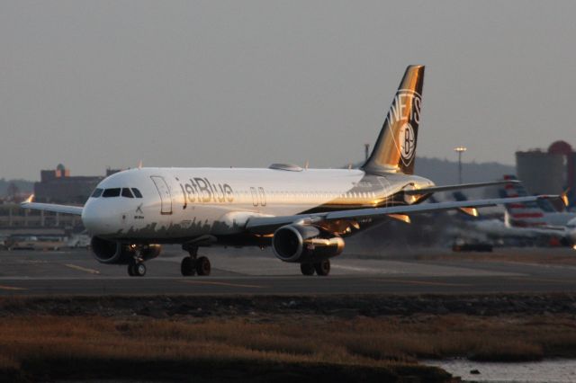 Airbus A320 (N633JB)