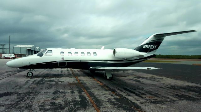 Cessna Citation CJ1 (N525AY)