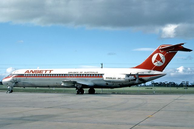 Piper PA-44 Seminole (VH-CZD) - ANSETT AIRLINES OF AUSTRALIA - DOUGLAS DC-9-31 - REG : VH-CZD (CN 47065/269) - TULLAMARINE MELBOURNE VIC. AUSTRALIA - YMML 1/10/1981 35MM SLIDE CONVERSION USING A LIGHTBOX AND A NIKON L810 DIGITAL CAMERA IN THE MACRO MODE.