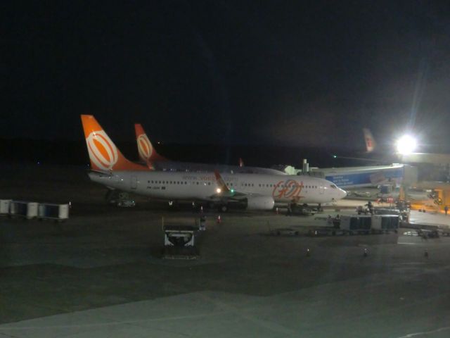 Boeing 737-800 (PH-GUH)