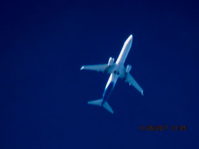 Boeing 737-900 (N238AK)