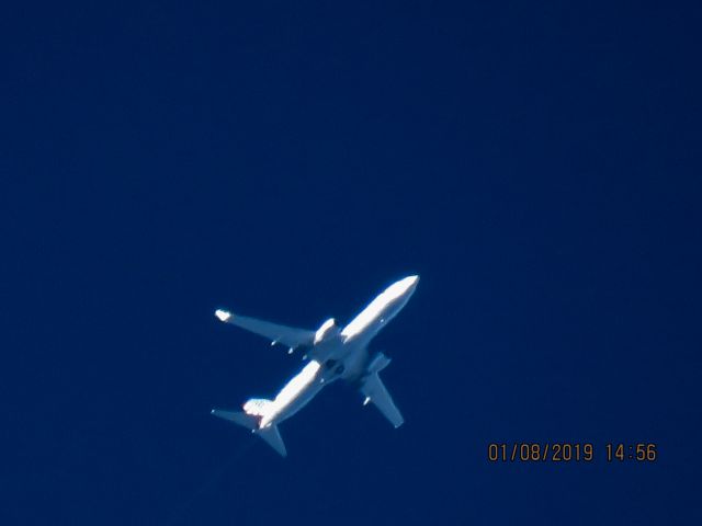 Boeing 737-800 (N805NN)