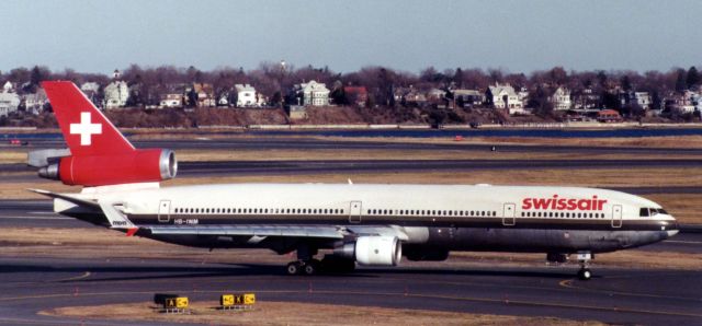 Boeing MD-11 (HB-IWM)