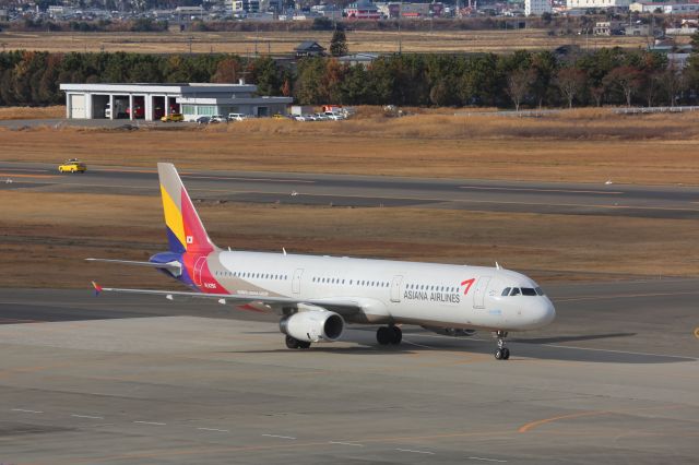 Airbus A321 (HL8256)