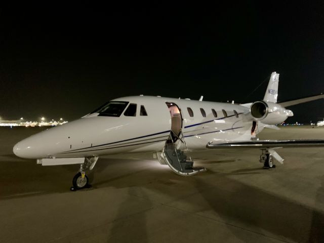 Cessna Citation Excel/XLS (N890JS) - Just landed in Fort Worth Alliance. 