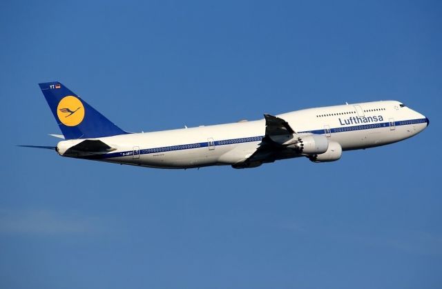 BOEING 747-8 (D-ABYT)