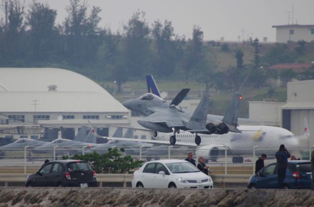 McDonnell Douglas F-15 Eagle (22-8807)