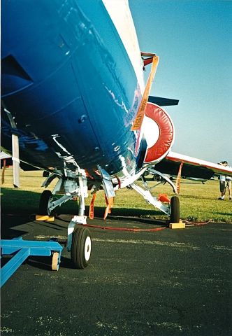 Canadair CL-201 Starfighter (N166TB) - Low profile of a TransWorld Starfighter F-104 at an EAA Fly In and Air Show. This was the only year I saw this aircraft there.