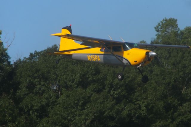 Cessna Skywagon 180 (N15PA)