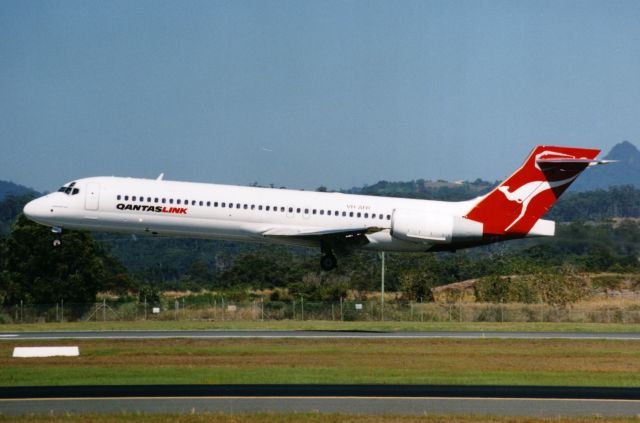 Cessna Skyhawk (VH-AFR) - Boeing B717-200 VH AFR