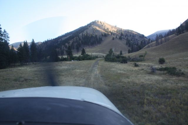 Cessna 206 Stationair — - Short final at Cabin creek.