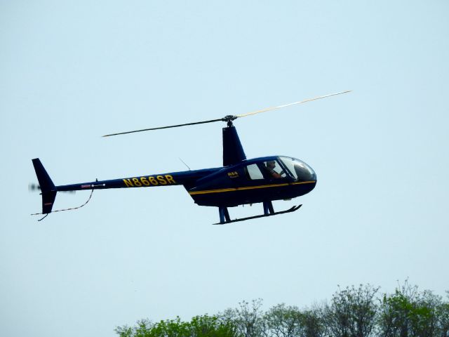 Robinson R-44 (N866SR)