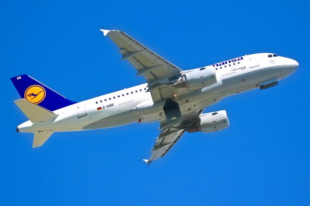 Airbus A319 (D-AIBB)