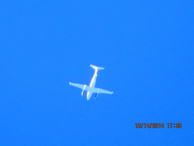 Beechcraft Super King Air 300 (N479WB)