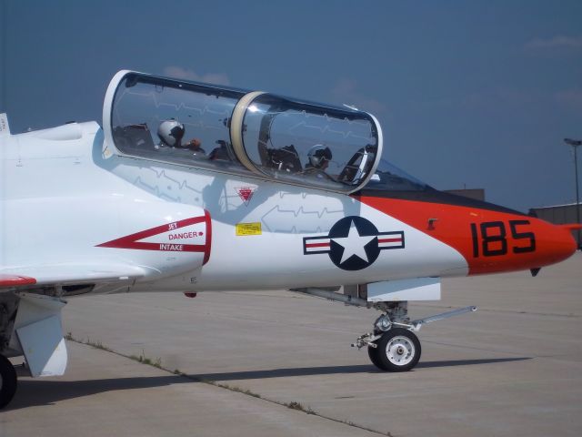 — — - Douglas T45-C Goshawk