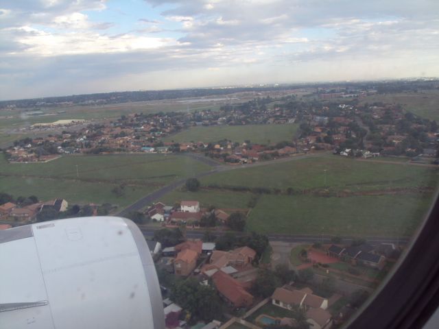 Airbus A340-600 — - Final into JNB