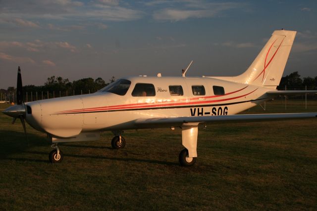 Piper Malibu Mirage (VH-SOG) - Home base Toowoomba QLD, sunset