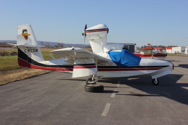 Piper Cherokee (C-FCFM) - Lake LA 4 C-FCSM Aéroport de Joliette QC.CSG3 13-11-2016