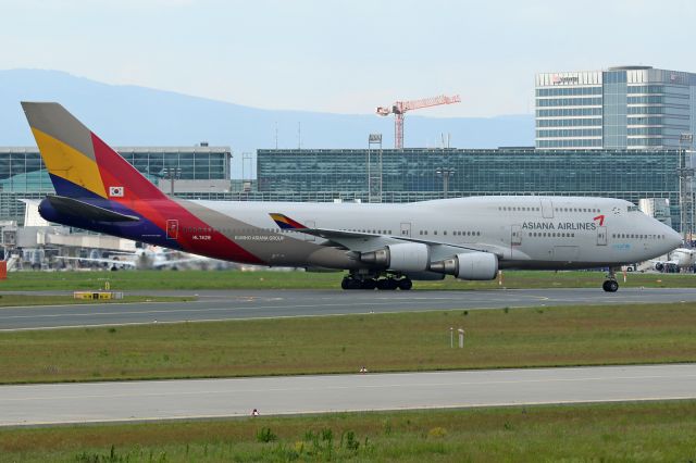 Boeing 747-400 (HL7428)