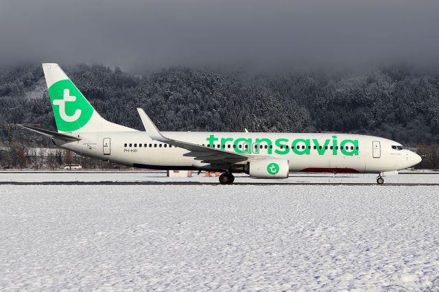 Boeing 737-800 (PH-HXI)