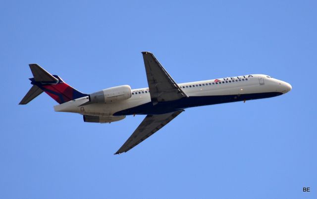 Boeing 717-200 (N967AT) - Delta B717 departing Nashville