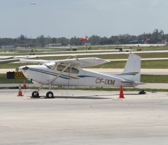 Cessna Skywagon 180 (C-FIXM)