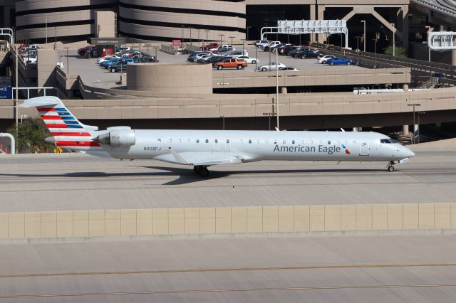 Canadair Regional Jet CRJ-900 (N908FJ)
