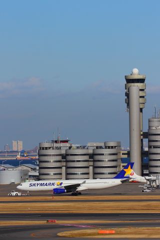 Airbus A330-300 (JA330D)