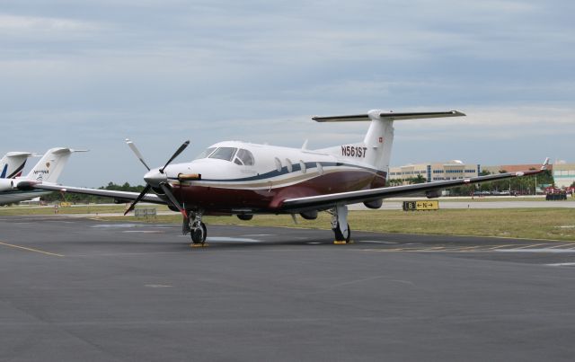 Pilatus PC-12 (N561ST)