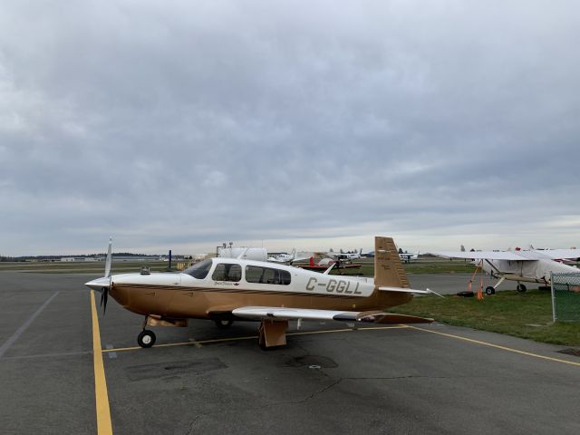 Mooney M-20 (C-GGLL)