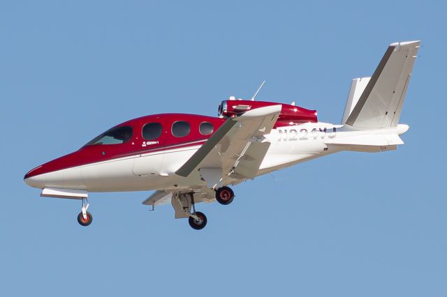 Cirrus Vision SF50 (N224VJ)