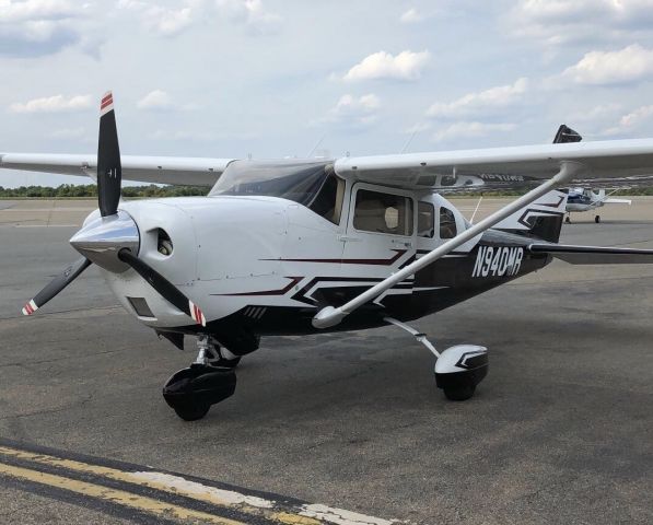 Cessna 206 Stationair (N940MR)