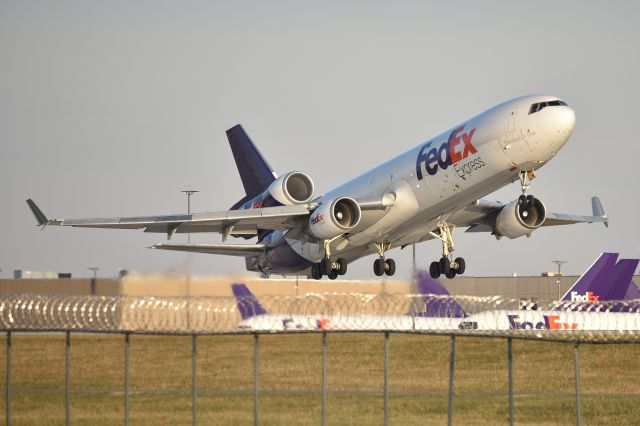 Boeing MD-11 (N613FE) - 23-L 11-28-23