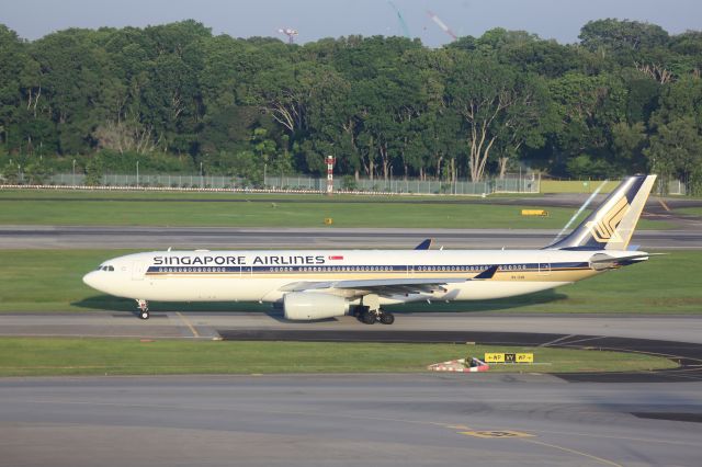 Airbus A330-300 (9V-SSB)