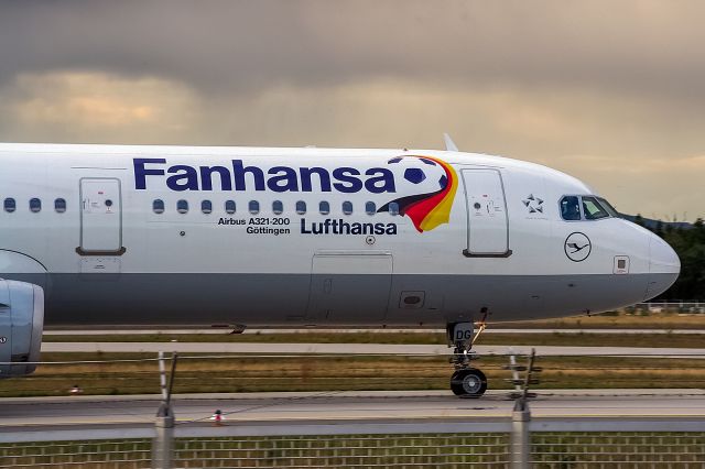 D-AIDF — - D-AIDG Lufthansa Airbus A321-231 @ Frankfurt - Rhein-Main International (FRA / EDDF) / 24.08.2014