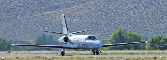 Cessna Citation II (N550J) - Landing on 27 at Carson City