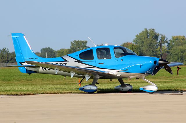 Cirrus SR-22 (N938BT)