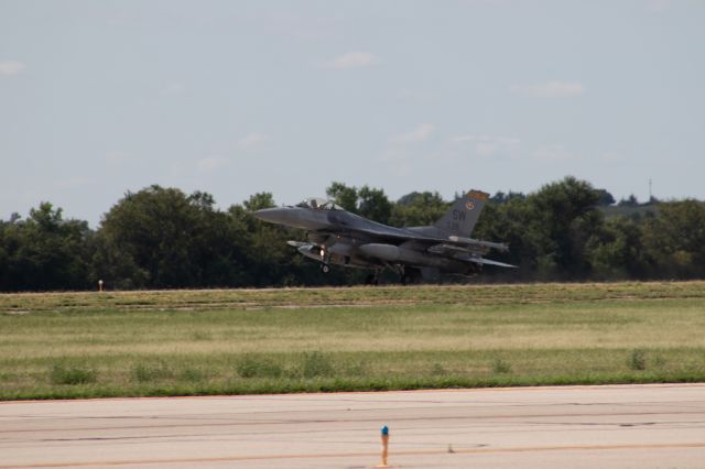 Lockheed F-16 Fighting Falcon (N91398)