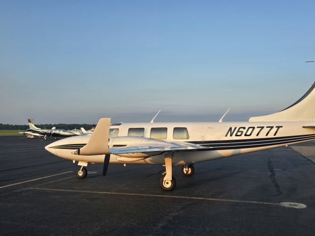 Piper Aerostar (N6077T)
