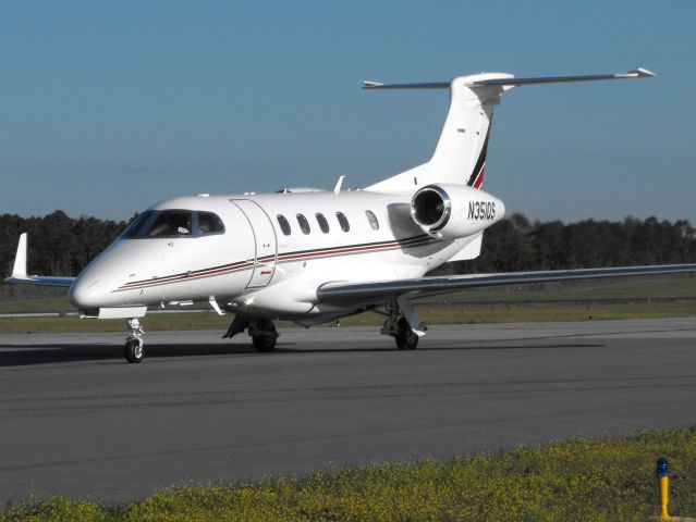 Embraer Phenom 300 (EJA351) - NetJets Phenom 300