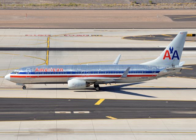 Boeing 737-800 (N931AN)