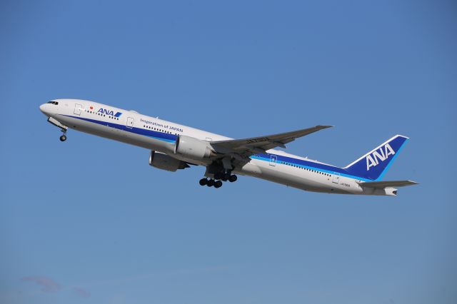BOEING 777-300ER (JA790A)