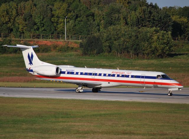 Embraer ERJ-145 (N600BP) - In position 18C - 10/10/10