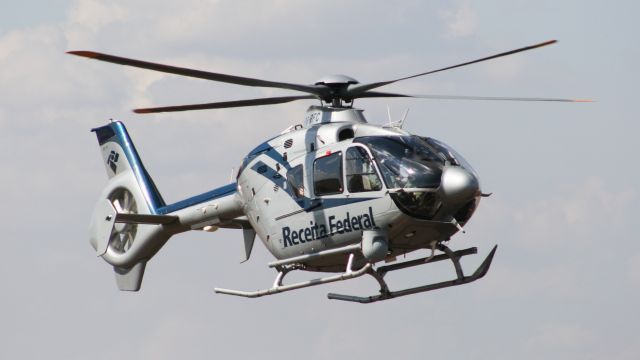 Eurocopter EC-635 (PR-RFC)