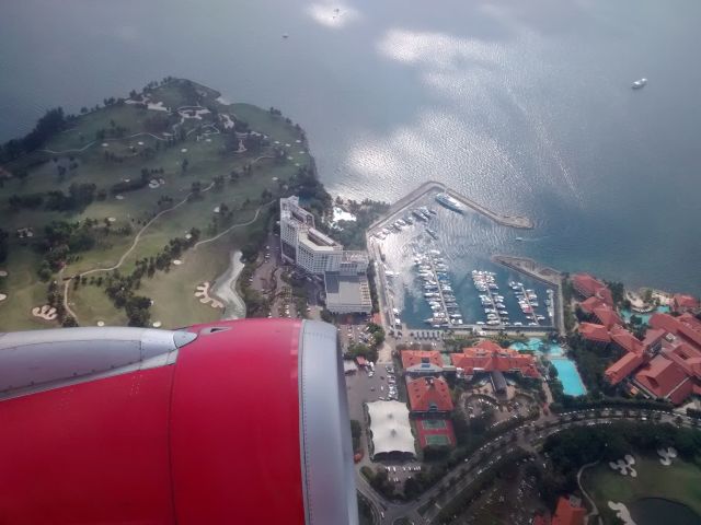 Airbus A320 — - Bird-eye view of Tanjung Aru Resort, Tanjung Aru, 88100 Kota Kinabalu, Sabah, Malaysia